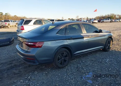 2024 Volkswagen Jetta 1.5T Se z USA, uszkodzony, nr VIN 3VW7M7BU4RM094564